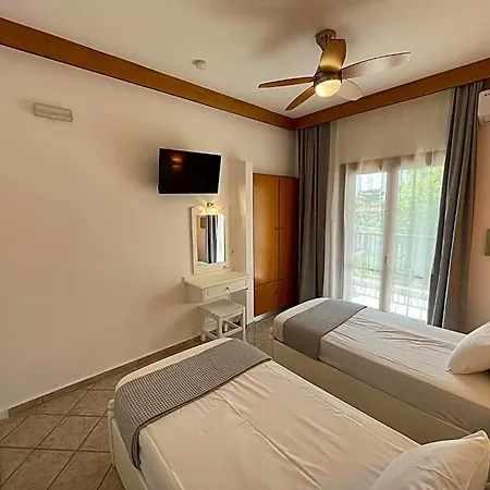 Hotel Adult Only - Suzanna