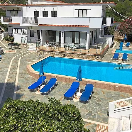 Hotel Adult Only - Suzanna 4*