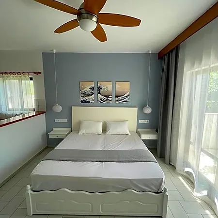 Hotel Adult Only - Suzanna 4*