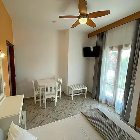 Hotel Adult Only - Suzanna